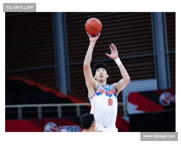 周琦加盟新疆的10个热点话题解析及其对CBA格局的影响